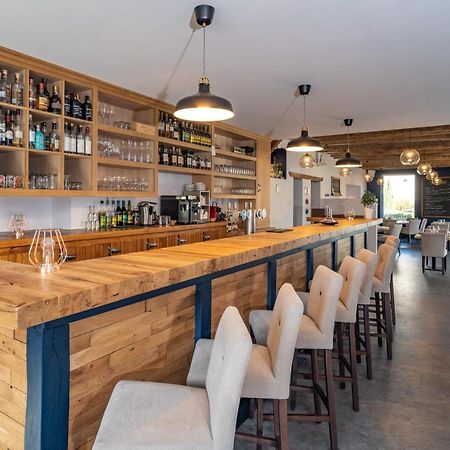 L'Auberge Du Croissant Rochecorbon Εξωτερικό φωτογραφία